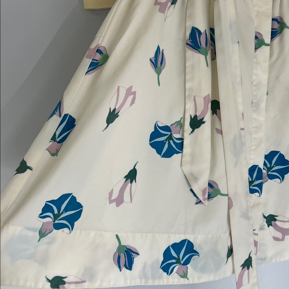 LOFT Cream Skirt with Blue and Pink Floral Pattern Sz M - Picture 3 of 7